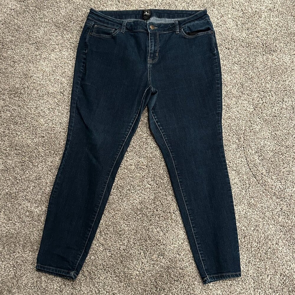 Dressbarn Dark Wash Straight Jean 16P